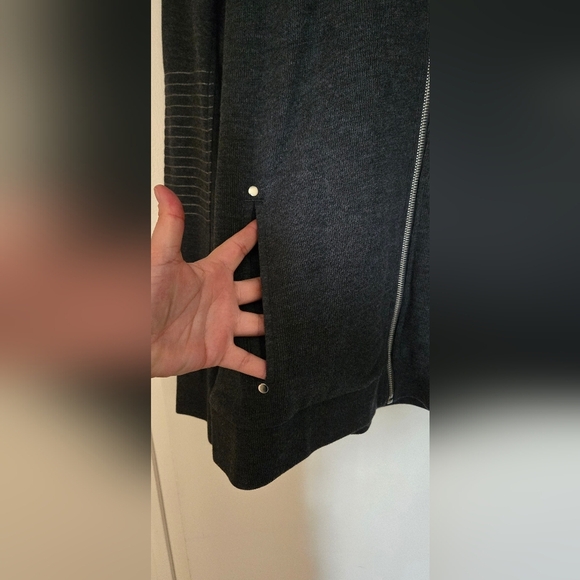 INC Men's Black Sweater - Picture 2 of 7